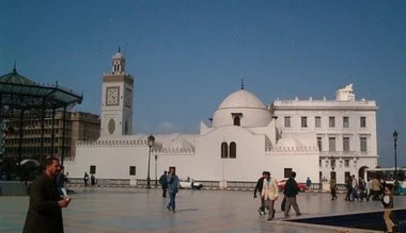 الإطاحة بشبكة أفارقة تروج‮'' ‬الهيروين‮'' ‬و‮''‬الكراك‮'' ‬ببرج الكيفان