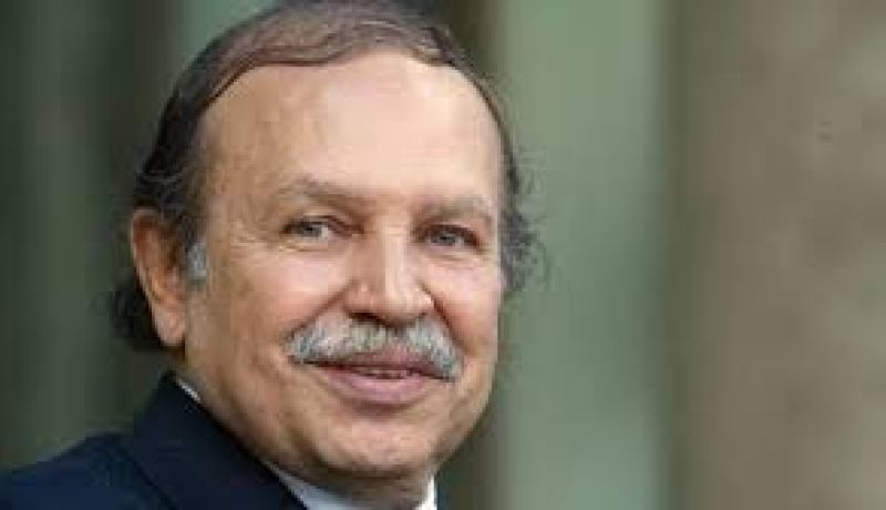 مجلس الشيخ عمي السعيد يشيد بالاهتمام الكبير الذي يوليه بوتفليقة لمنطقة غرداية