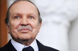 الرئيس بوتفليقة يهنىء رئيس جمهورية باكستان بمناسبة عيد استقلال بلاده