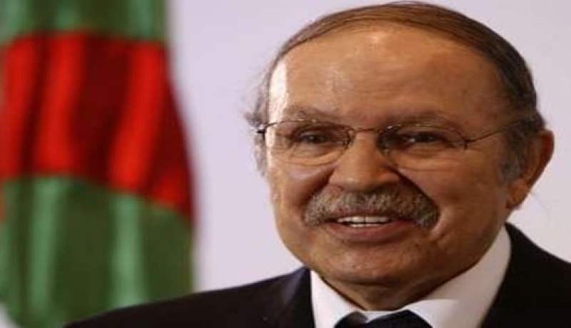 بوتفليقة يستقبل سفير أندونيسيا الجديد