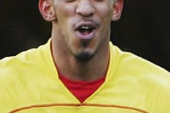 بوعزة يؤكد إمضاءه اليوم لـ بلاكبول الإنجليزي