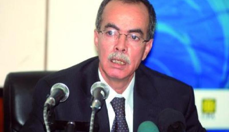 ‮‬نحن في‮ ‬حاجة إلى شبكة لتوزيع الكتاب وتخفيض الضرائب‬