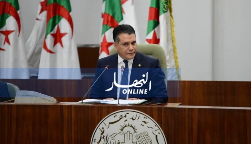 المجموعة البرلمانية لـ”الأفلان” تُعلق نشاطاتها لغاية انسحاب بوشارب