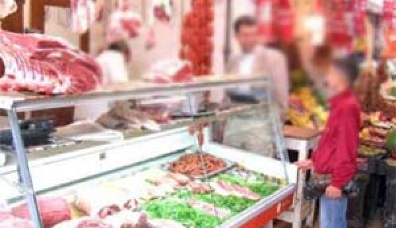 غلق 8 قصابات لعدم مطابقتها للشروط الصحية وتوجيه 7 إنذارات بالغلق