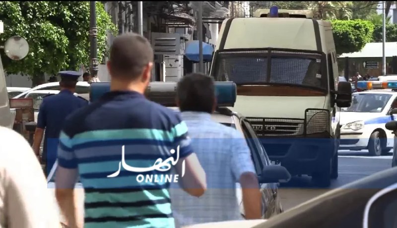 وصول “البوشي” إلى محكمة سيدي أمحمد للمثول في  قضية المحافظين العقاريين