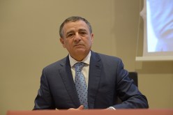 توتال مخيّرة بين إطلاق مشروعها أو فسخ عقدها والطرد