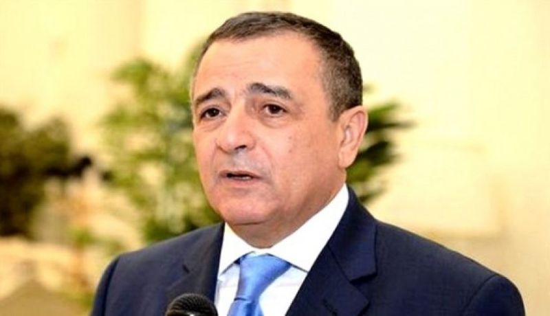 بوشوارب يستقبل وفد عن المجمع الصيني للبناء