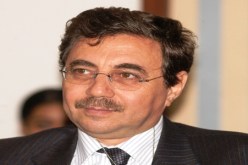 الجمارك تضرب بقوة في‮ ‬المطار