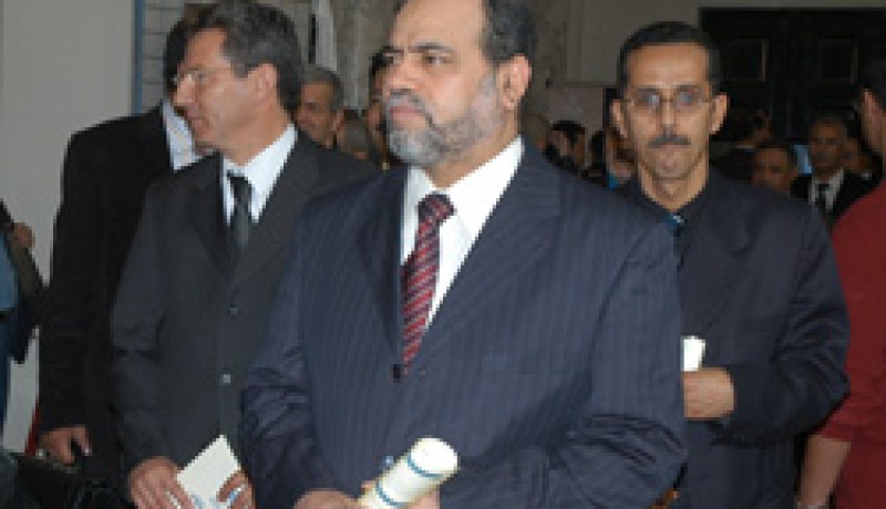 لقاءات أبو جرة مع الحراقة