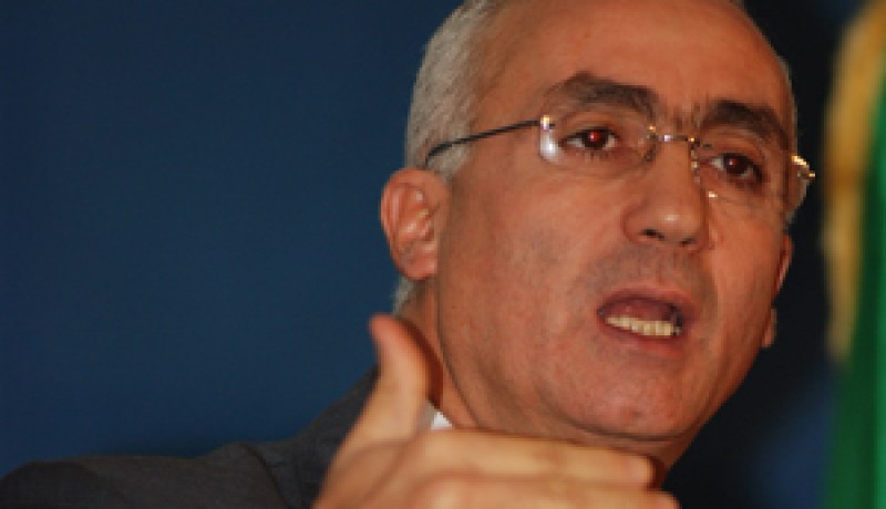 تنصيب أول محطة لراديو الهواة بتلمسان