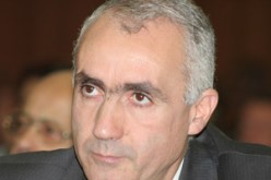 كثر من الأعلام الوطنية يا سي رشيد