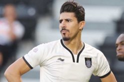 بونجاح يصوم عن التهديف ويتعثر أمام النصر