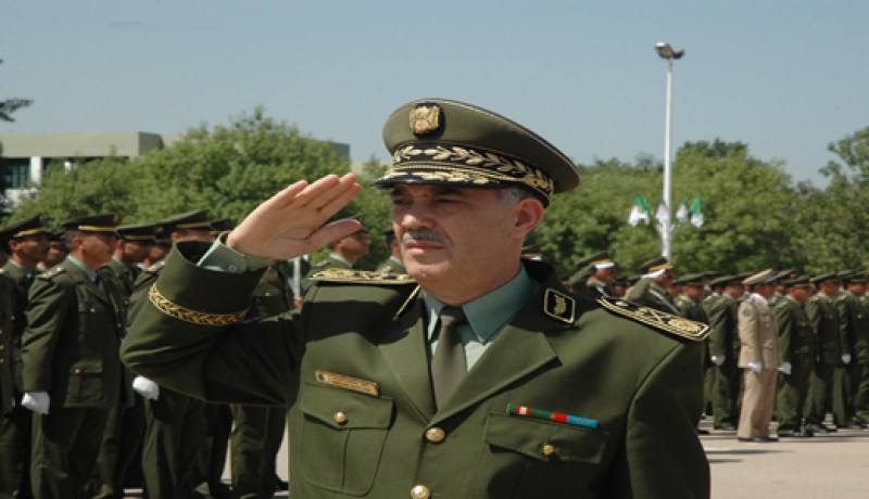 ميكروسكوب‮ ‬الدرك معطل