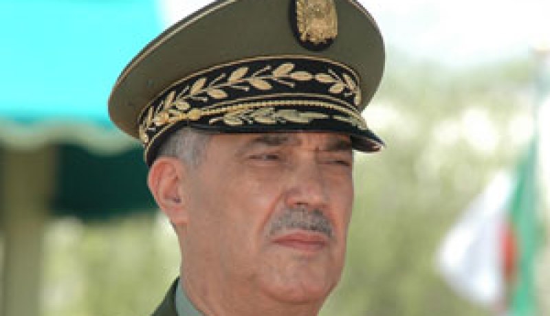 مدير عام الحرس الوطني التونسي في ضيافة اللواء “أحمد بوسطيلة” اليوم في الجزائر