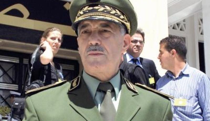 بوسطيلة يحذّر المقاولين