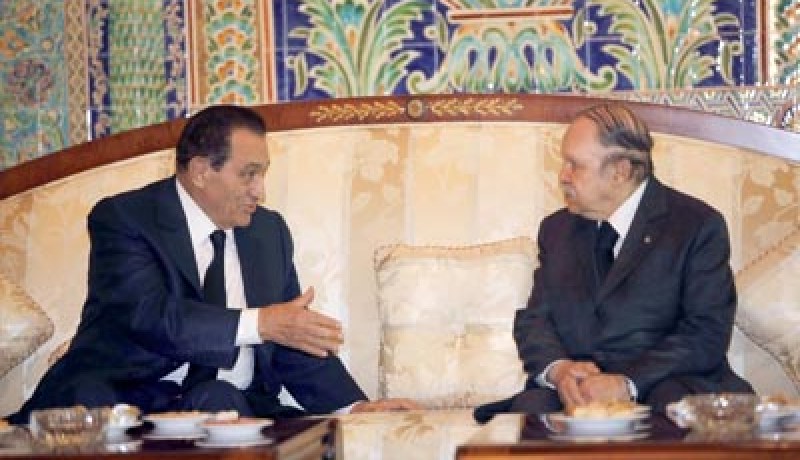 مصر تضع الجزائريين ضمن قائمة سوداء