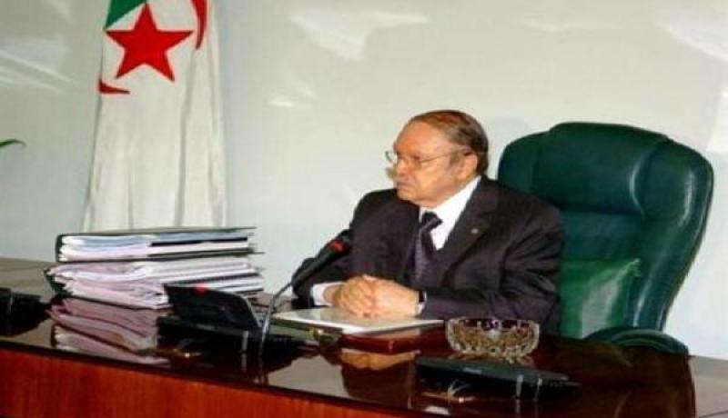 الرئيس بوتفليقة يترأس اجتماع مجلس الوزراء