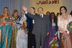 دعوة لبوتفليقة لحضور زفاف فتاة جزائرية