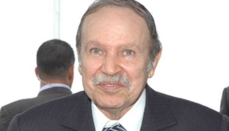 السلفية مع عهدة دائمة لبوتفليقة