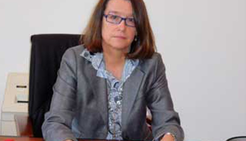 ‮''‬بوتش‮''.. ‬تلعــب ضـــد بوتفليــقة