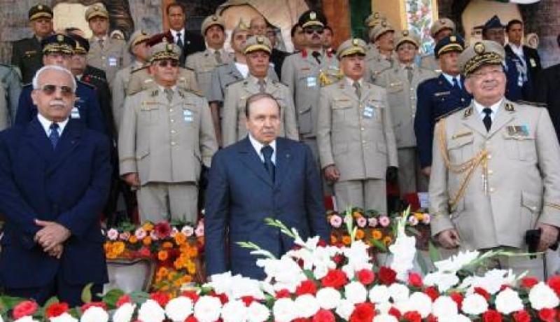 العقيد عرجون أول امرأة جنرال في صفوف الجيش الجزائري