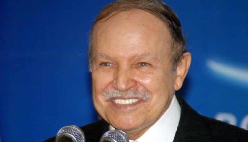 هل‮ ‬يؤجل البركان زيارة الرئيس؟