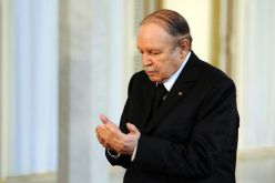 بوتفليقة يعزي أسرة كريم بلقاسم في وفاة زوجته قمار محجوبة