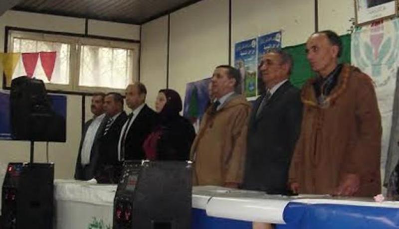 مديرية حملة المترشح بوتفليقة تندد بـ “أعمال العنف” الصادرة عن ممثلي المترشح بن فليس