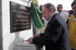 بوتفليقة يدشن كبرى المشاريع في مدينة سطيف والوزراء ينوبون عنه في باقي البلديات