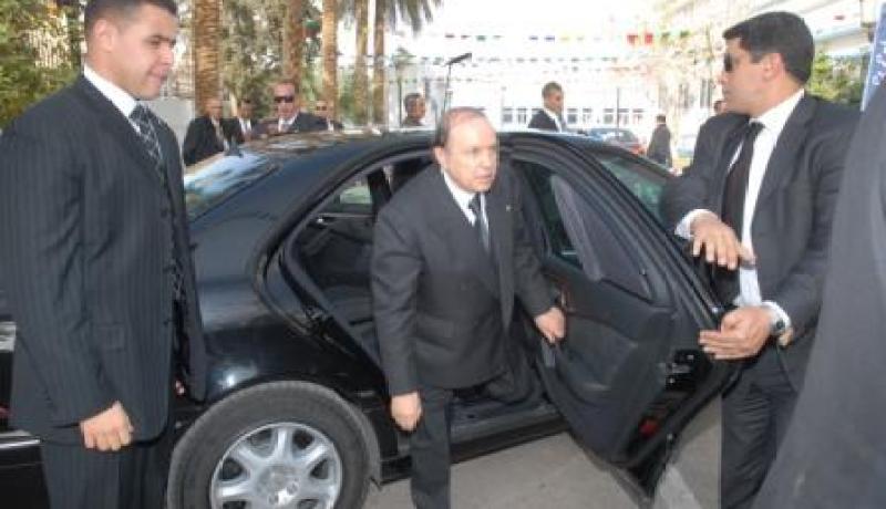 القاعدة  تترصد بوتفليقة في خرجاته… منفردا دون حراسة