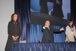 بوتفليقة يطلب العفو من'' البجاويين ''و يدعوهم إلى فتح صفحة جديدة بعد 9 أفريل المقبل