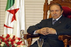 وفد الوساطة الافريقية حول ازمة ليبيا يجري محادثات مع الرئيس الجزائري