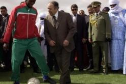 بوتفليقة الراعي الوحيد لعملية نقل أنصار الخضر إلى الخرطوم