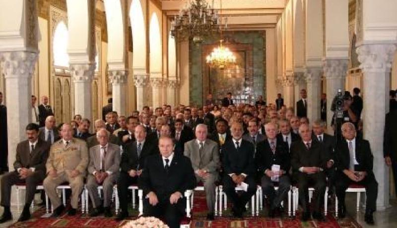 الرئيس راضٍ عن حكومته ولا تغيير يذكر