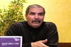 قمر أو الوقت المختصر تصور حكاية الباتريوت الولهان بتيسمسيلت