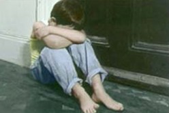 ثلاثة وحوش بشرية يعتدون جنسيا على قاصر