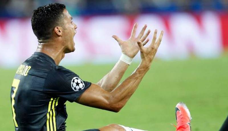 فضيحة إغتصاب جديدة تلاحق رونالدو !!