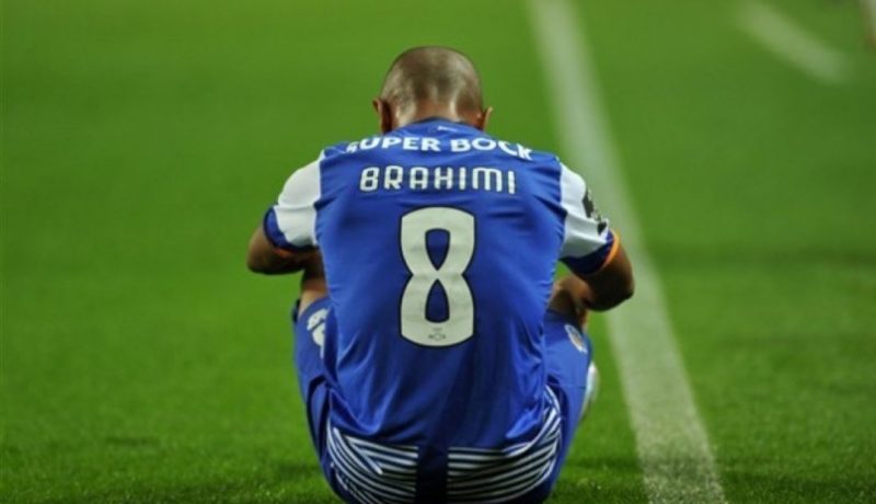 بالفيديو.. براهيمي يُضيع  ضربة جزاء بسذاجة ويُلهب الدوري البرتغالي