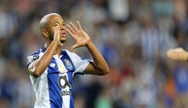 براهيمي يُقرّر الرحيل عن “بورتو”