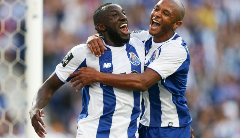 براهيمي: “مُرتاح في بورتو وزيارتي للشباك ترفع المعنويات”