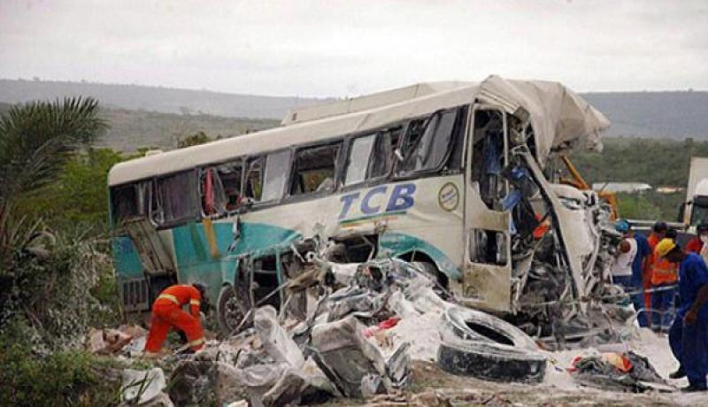 مصرع 10 أشخاص و إصابة  9 آخرين في حادث مرور بجنوب البرازيل