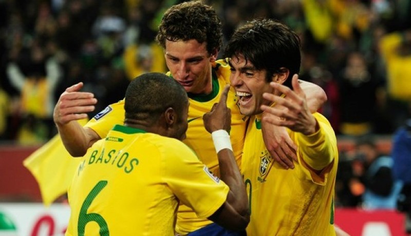 مونديال-2010 : مارادونا يرشح البرازيل للفوز باللقب البرازيل