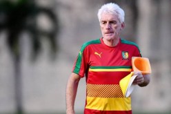 “بروس” يستعد لمواجهة الخضر بـ 22 لاعبا محترفاً