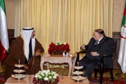 بوتفليقة يستقبل وزير شؤون ديوان أمير دولة الكويت