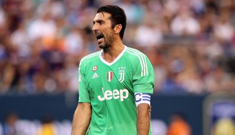 بوفون: “كرة القدم أصبحت أقل متعة” !!