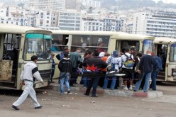 جزائريون رهائن حافلات مجنونة
