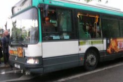 سائق حافلة يقتل ستة موظفين ويجرح 16 بمصر