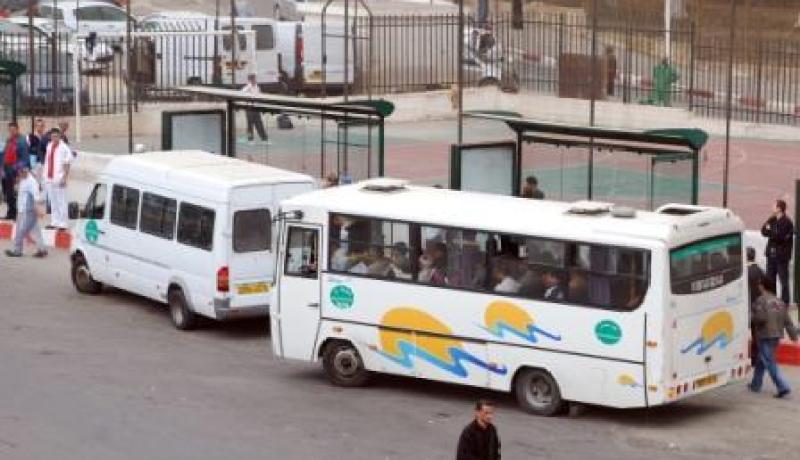 إيداع سائق حافلة الحبس لاعتدائه على زبون بآلة حادة في وهران