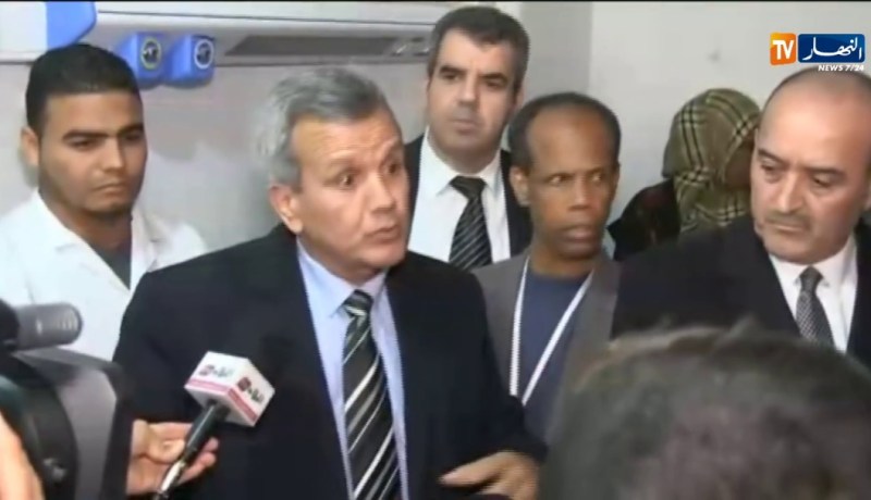 وزيرا الداخلية والصحة يزوران المصابين في الحادث المأساوي بولاية الوادي