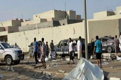 إصابة 5 سعوديين جراء سقوط مقذوفات عسكرية من الأراضي اليمنية